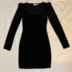 Chic Black Velvet Long Sleeve Bodycon Dress with Gold Polka Dot Detail